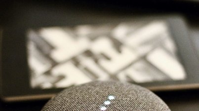 black and white computer keyboard